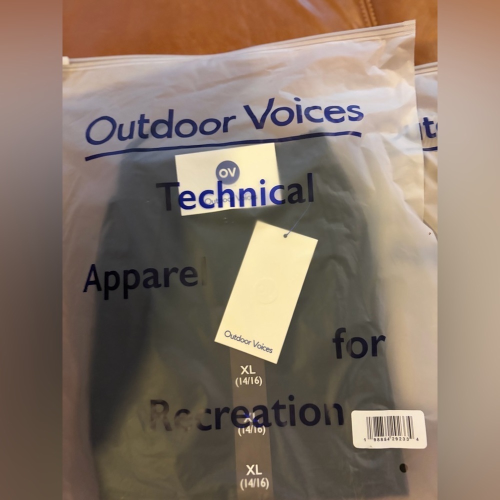 Outdoor Voices 2 Pairs Boys XL 14/16 NWT 1 Tan/ 1 Black - Picture 11 of 11